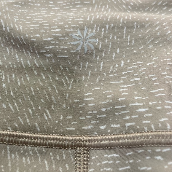 Beautiful Athleta leggings size M - Picture 8 of 8